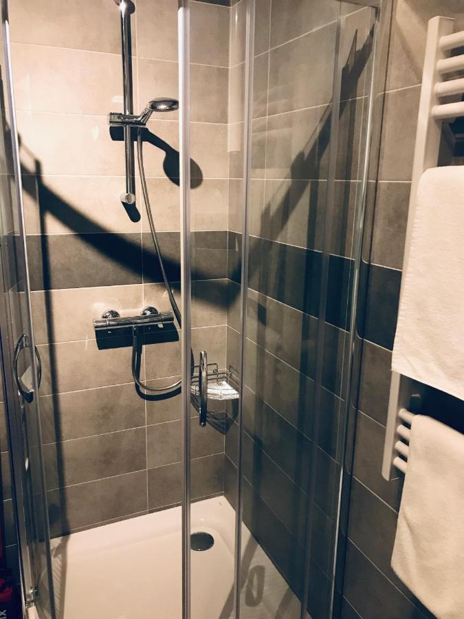 Apartament C18 Jelení Hora Exteriér fotografie