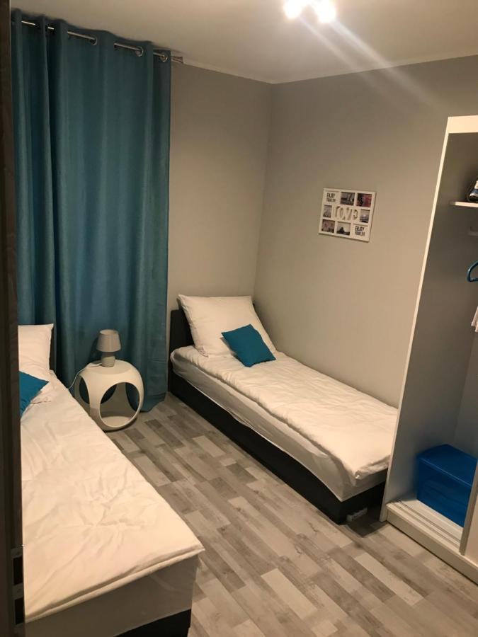 Apartament C18 Jelení Hora Exteriér fotografie
