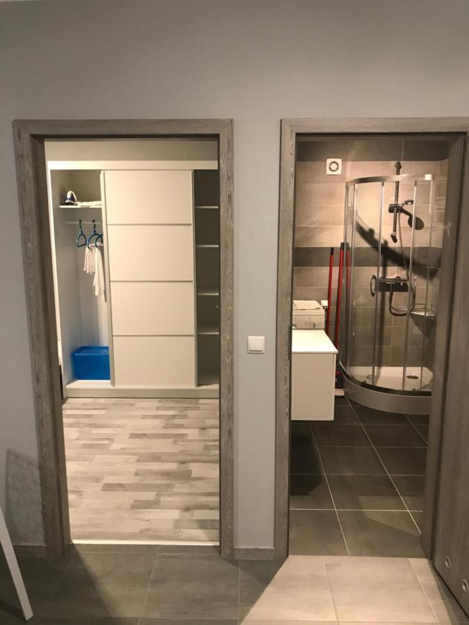 Apartament C18 Jelení Hora Exteriér fotografie