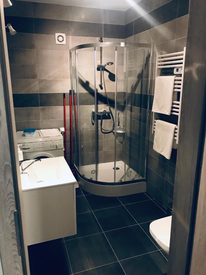 Apartament C18 Jelení Hora Exteriér fotografie